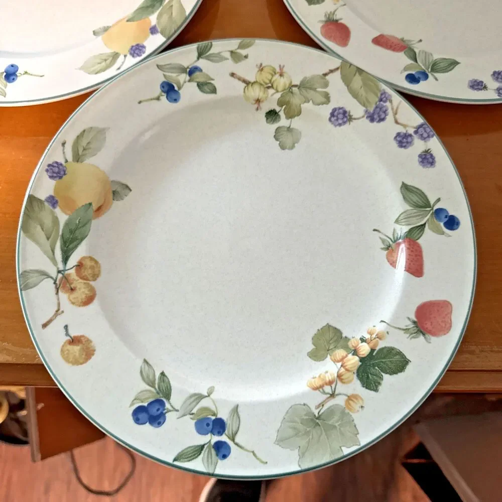 Mikasa Intaglio Fresh Fruit CAC33 Dinner Plates 11”-Set Of 4-Vintage-EUC